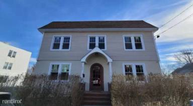Main picture of 315 Prescott St