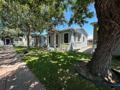 Main picture of 3226 30th St