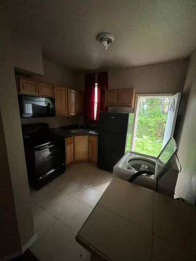 Main picture of 309 N 60th St