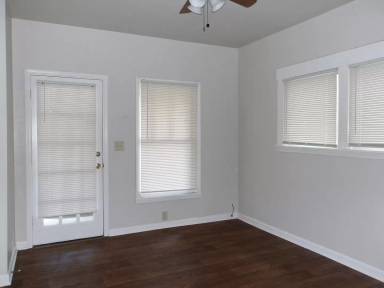 Main picture of 633 W Ormsby Ave