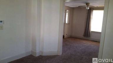 Main picture of 3240 Potter St
