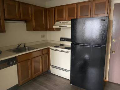 Main picture of 241 Pearl St
