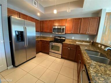 Main picture of 11603 NW 89th St