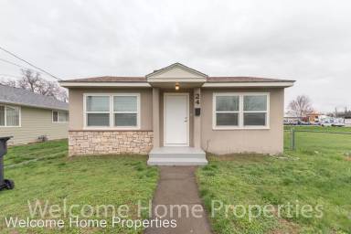 Main picture of 24 SW 5th St