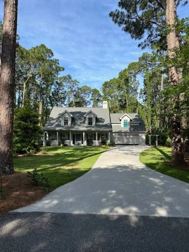 Main picture of 5 Bridle Ct