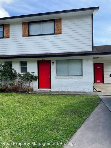 Main picture of 805 Danna St