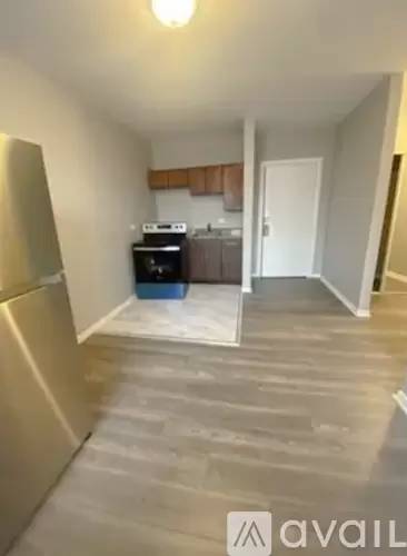 Main picture of 7836 S South Shore Dr