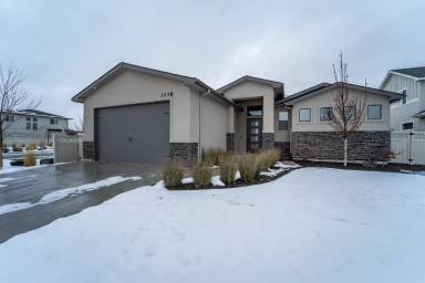 Main picture of 3738 W Viso St