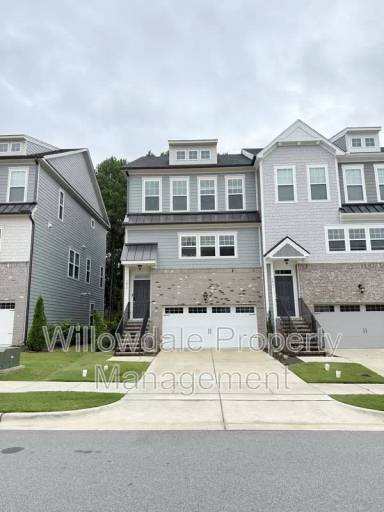 Main picture of 1059 Lathrop Ln