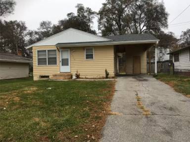 Main picture of 4712 Kansas Ave