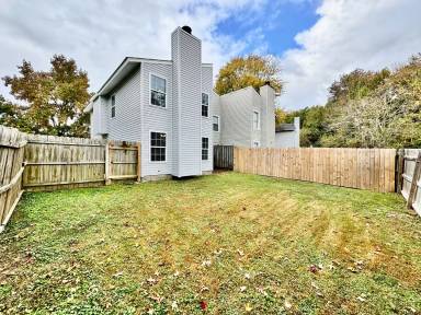 Main picture of 5948 Buckminister Ln