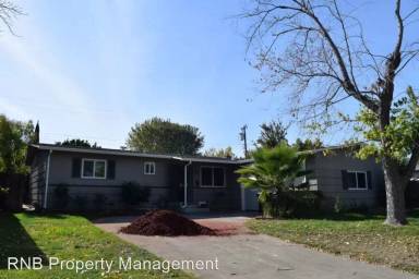 Main picture of 10582 Zibibba Way
