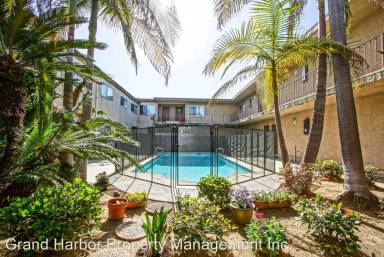 Main picture of 2940 W 235th St