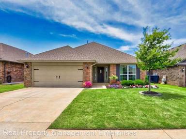 Main picture of 17609 Red Tailed Hawk Way