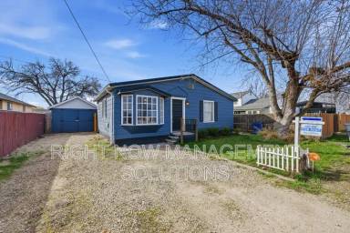 Main picture of 415 W Linden St