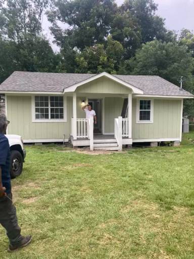 Main picture of 1164 Persimmon St
