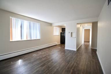 Main picture of 8780 Dawson Street