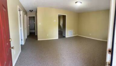 Main picture of 1153 Alexander St