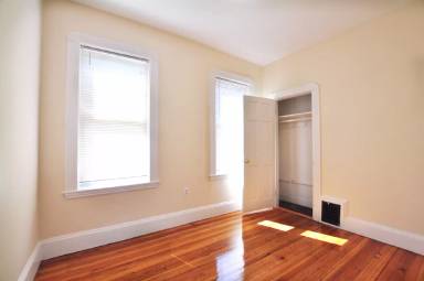 Main picture of 756 Saratoga St
