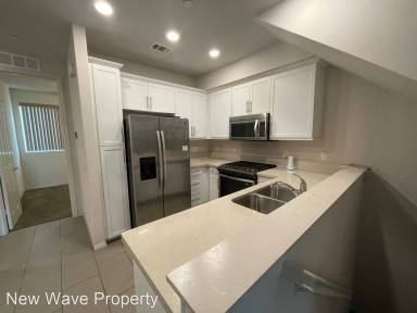 Main picture of 7202 N Chestnut Ln