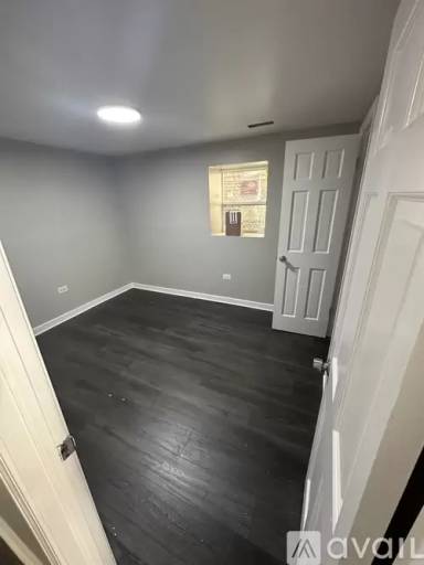 Main picture of 5724 S May St
