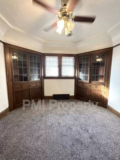 Main picture of 3040A N 59th St