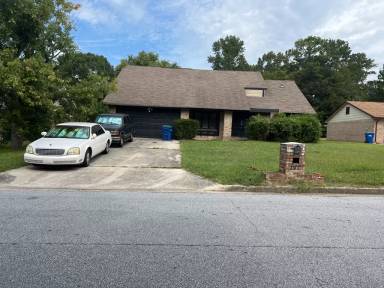 Main picture of 3300 Valley Bend Rd