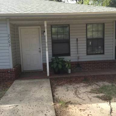 Main picture of 2701 Via Milano Ave