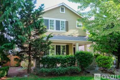 Main picture of 22375 NE 101st Pl