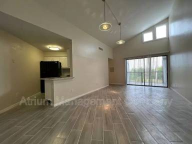 Main picture of 4010 Atrium Dr