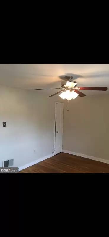 Main picture of 2453 Berryhill St