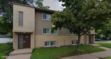 Main picture of East Hennepin Apartments