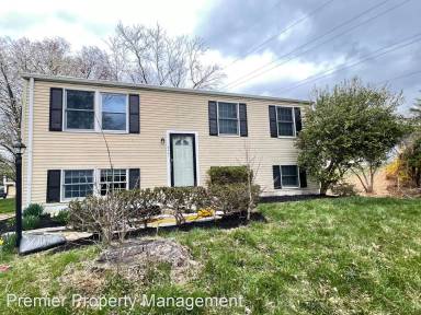 Main picture of 6421 Windharp Way