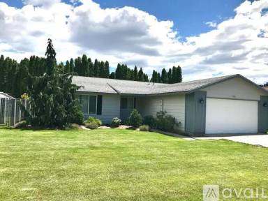 Main picture of 1702 Parsons Loop