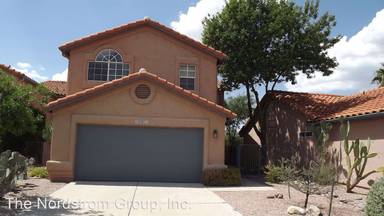 Main picture of 5319 N Entrada de Sabino