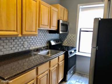 Main picture of 141 Duncan Ave