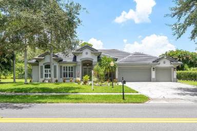 Main picture of 8369 SE Island Way