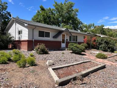 Main picture of 822 20th St