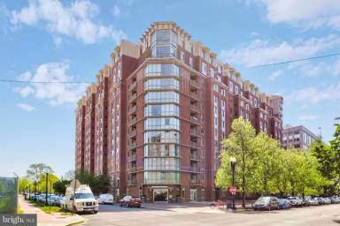 Main picture of Capitol Hill Tower