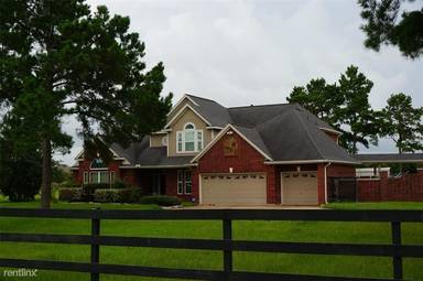Main picture of 28003 Rose Ln