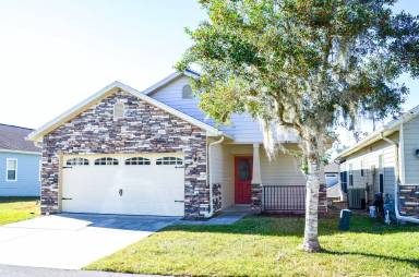 Main picture of 1644 NW 120th Way