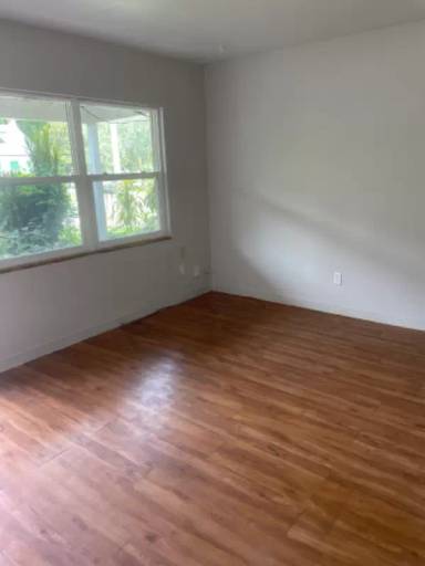 Main picture of 1707 Wilton Ave