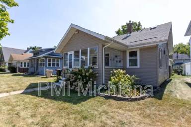 Main picture of 228 Tonti St