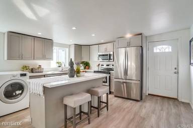 Main picture of 25826 Hillworth Ave