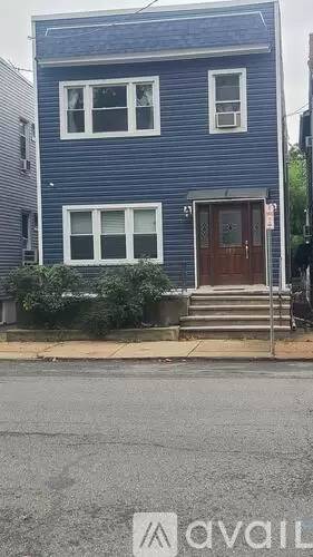 Main picture of 155 Audubon Ave