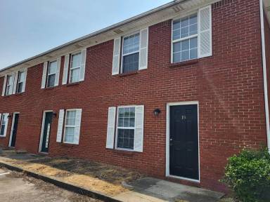 Main picture of 424 Jason Dr