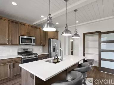 Main picture of 1116 W Cattail Ct
