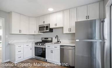 Main picture of 4723 Iroquois Ave