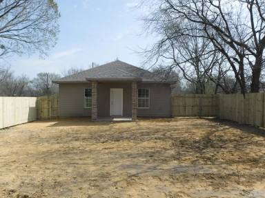 Main picture of 3304 Gibbons St