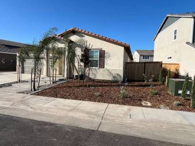 Main picture of 9831 Jeff Handy Dr